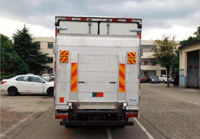 東風牌DFA5040XXYKBEV21純電動廂式運輸車公告圖片