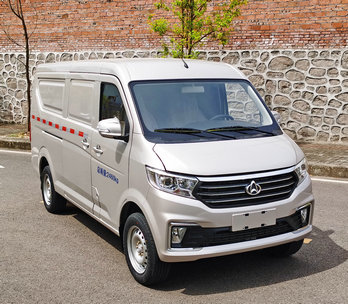 長(zhǎng)安牌SC5021XXYVQ6BA廂式運(yùn)輸車(chē)公告圖片