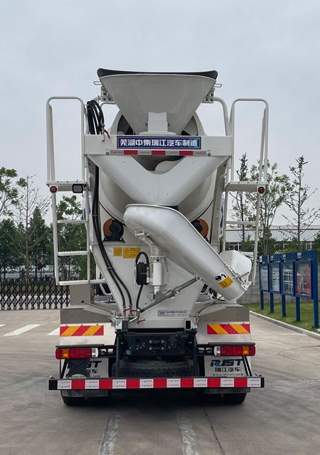 瑞江牌WL5310GJBBJG6AT混凝土攪拌運(yùn)輸車公告圖片