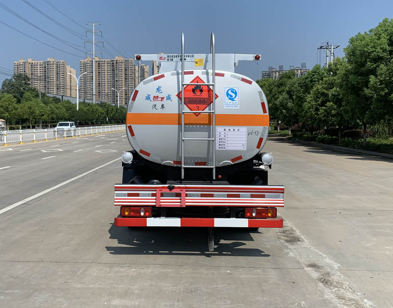 楚飛牌CLQ5121GJY6GL加油車公告圖片