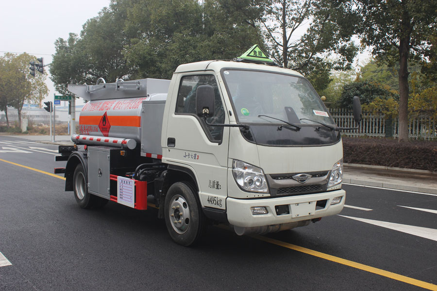 潤知星牌SCS5040GJYBJ6加油車公告圖片