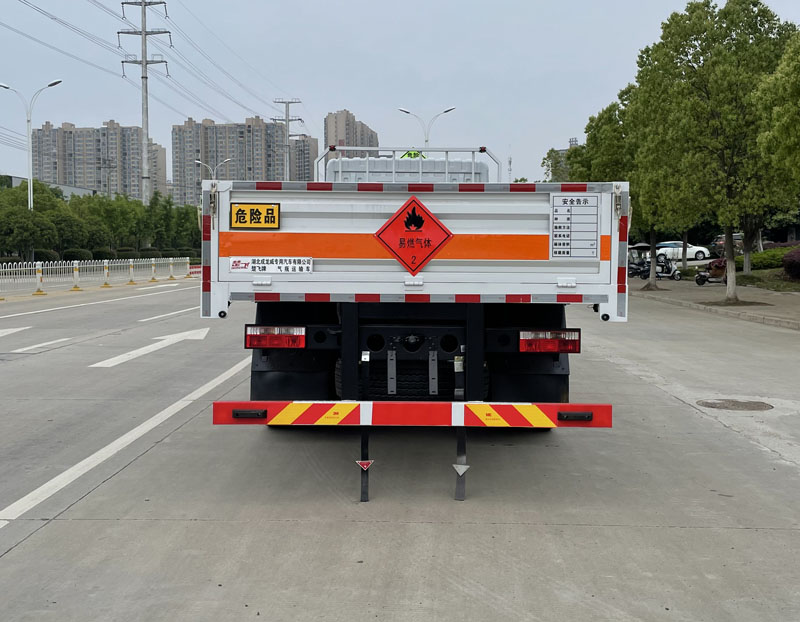 楚飞牌CLQ5180TQP6E气瓶运输车公告图片