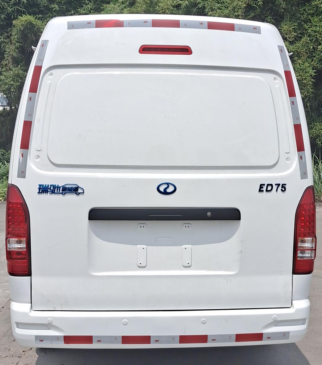 瑞馳牌CRC5030XXYFD-BEV純電動(dòng)廂式運(yùn)輸車(chē)公告圖片