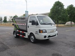 自装卸式垃圾车