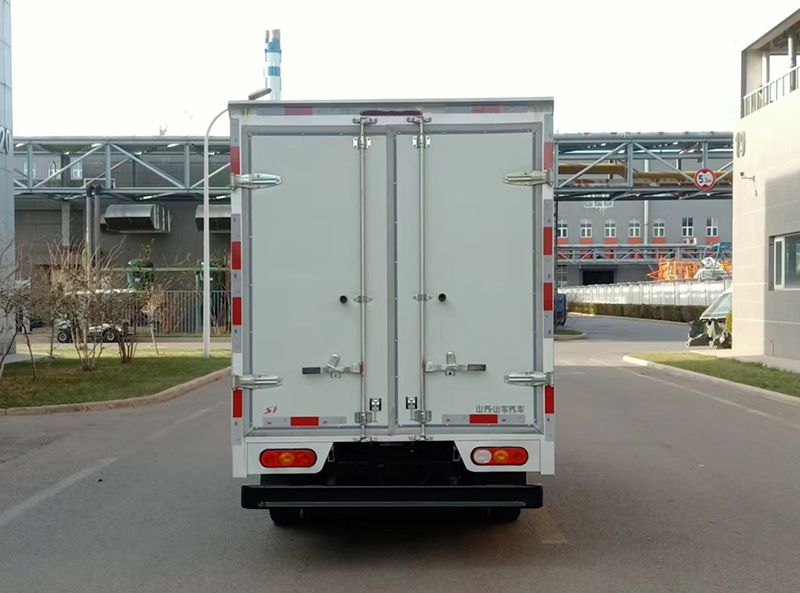 山汽牌YTQ5031XXYWHQ307廂式運輸車公告圖片