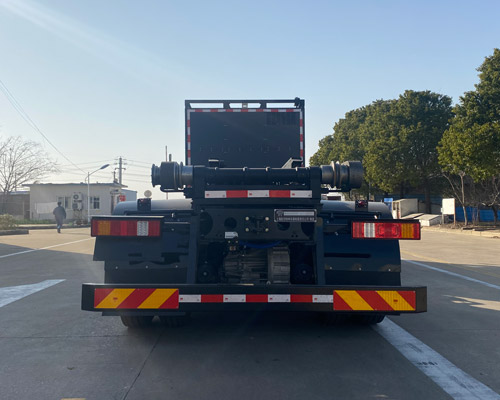 賽沃牌SAV5310ZXXBEV換電式純電動車廂可卸式垃圾車公告圖片