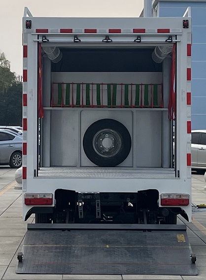 程力威牌CLW5071XZBBSL装备车公告图片