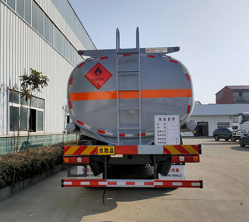 榮駿達(dá)牌HHX5320GYYSX6運(yùn)油車公告圖片