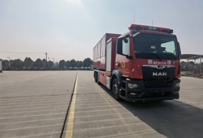 器材消防车