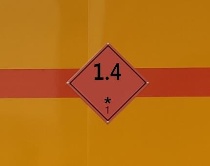 凱樂泰牌JYA5080XQY-BJ1爆破器材運(yùn)輸車公告圖片