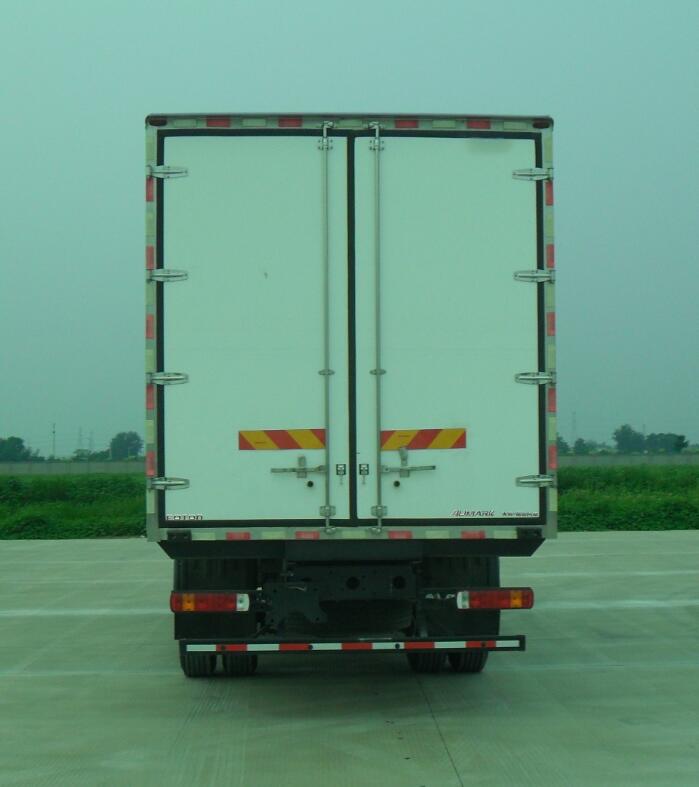 福田牌BJ5186XLC-8M冷藏車公告圖片