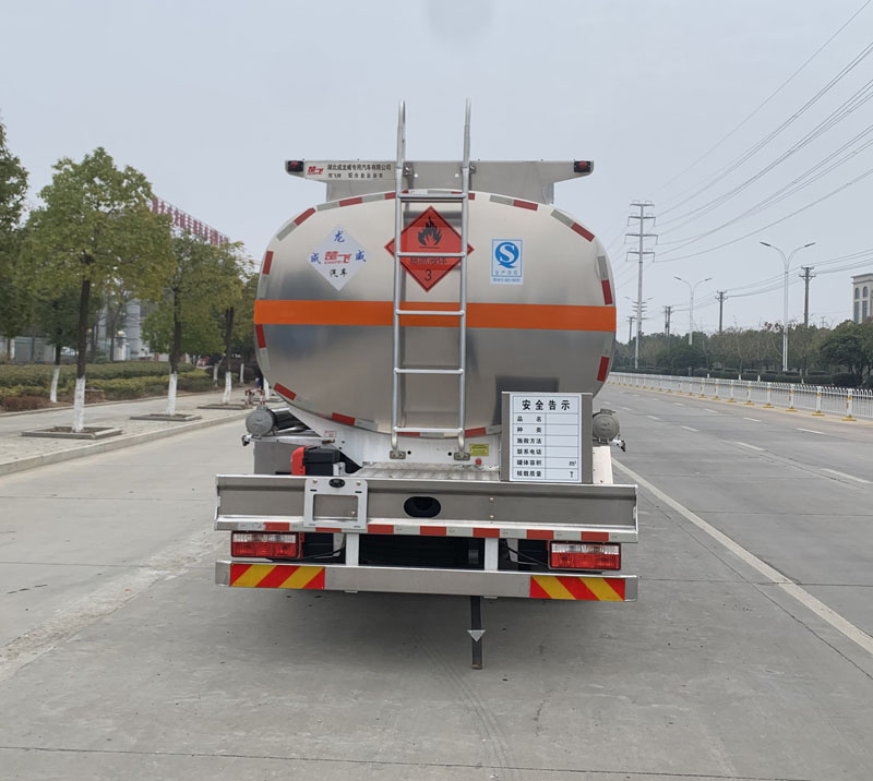 楚飛牌CLQ5181GYY6A鋁合金運油車公告圖片