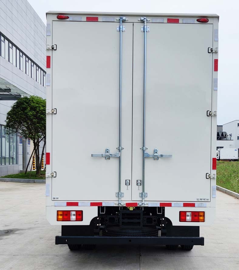 江鈴牌JX5048XXYTGA26廂式運輸車公告圖片