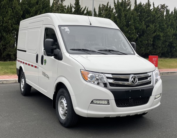 东风牌EQ5040XXY6A1Q厢式运输车公告图片