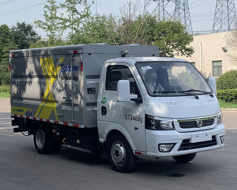 XGH5040XTYDBEV 徐工牌纯电动密闭式桶装垃圾车图片