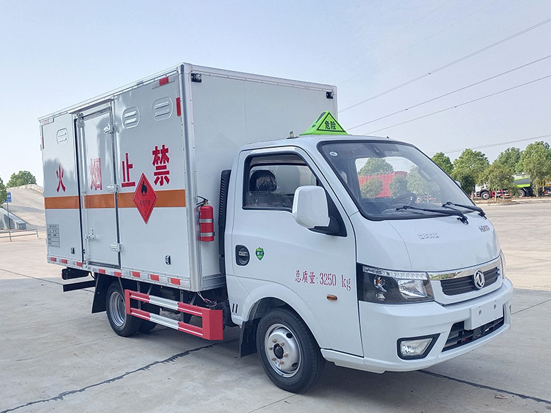 程力牌CL5030XRQ6BXW易燃气体厢式运输车公告图片