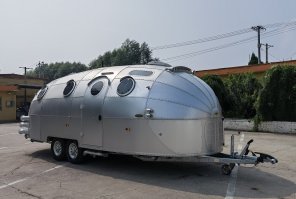 旅居挂车