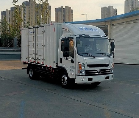宇通牌ZKH5043XXYBEV8纯电动厢式运输车