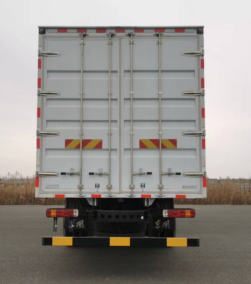 東風(fēng)牌EQ5160XXYL9TDHAC廂式運(yùn)輸車公告圖片