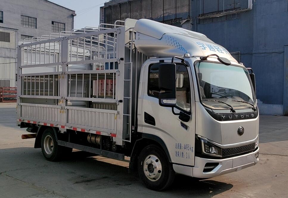 宇通牌ZKH5045CCYBEV2纯电动仓栅式运输车公告图片