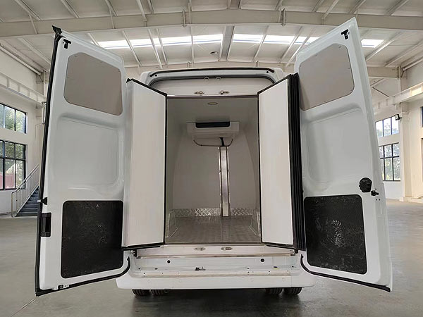 程力威牌CLW5041XLCCDP冷藏車公告圖片