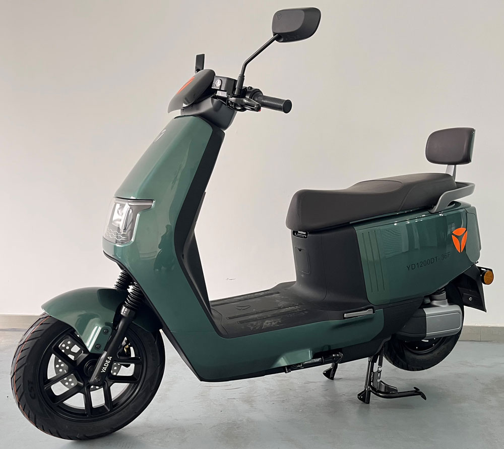 雅迪牌YD1200DT-36F电动两轮摩托车公告图片