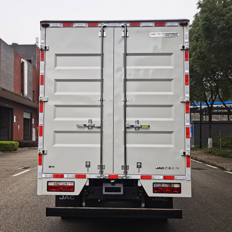 江淮牌HFC5041XXYPHEV2Q插電式混合動力廂式運輸車公告圖片