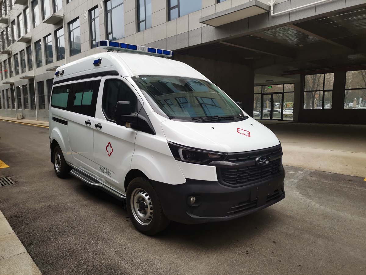 藍(lán)港牌XLG5031XJH60救護(hù)車公告圖片