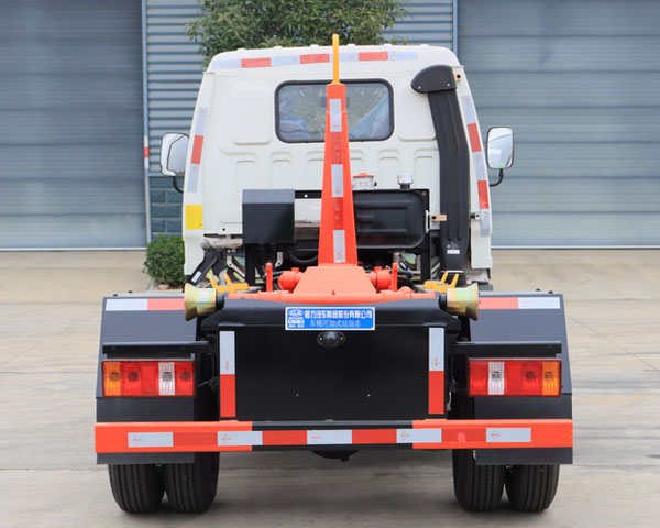 程力牌CL5045ZXX6BGX車廂可卸式垃圾車公告圖片