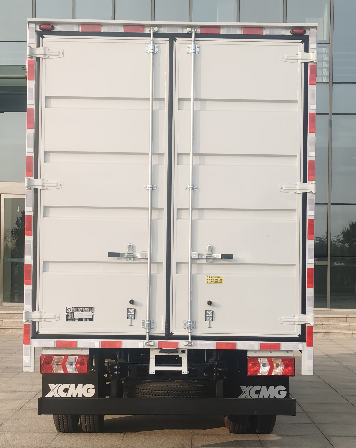 徐工牌XGA5040XXYBEVEAB純電動廂式運輸車公告圖片