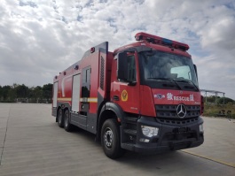 润泰牌RT5260GXFSG100/B6水罐消防车