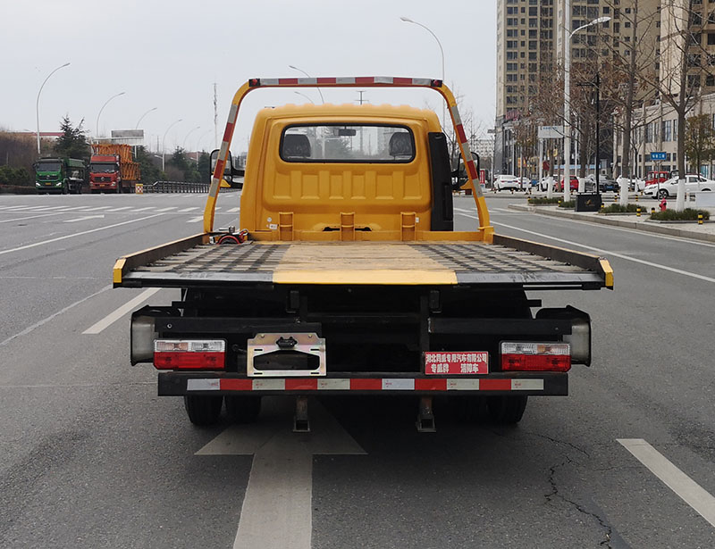 專(zhuān)威牌HTW5040TQZPE6清障車(chē)公告圖片