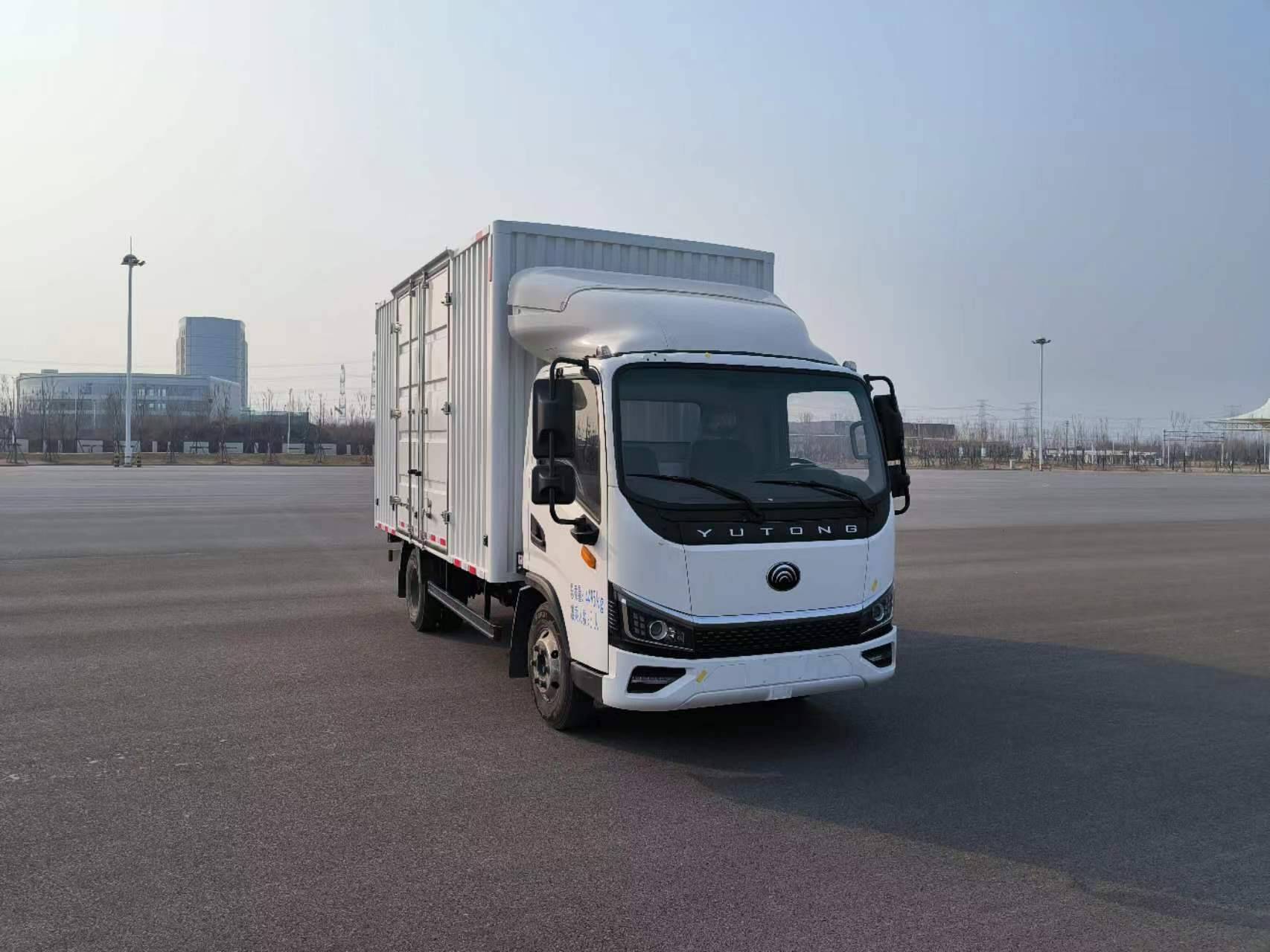 宇通牌ZKH5045XXYBEV3純電動(dòng)廂式運(yùn)輸車公告圖片