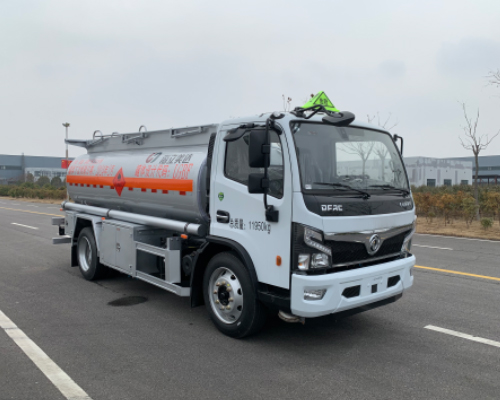 欧曼牌HFV5121GJYEQ8加油车公告图片