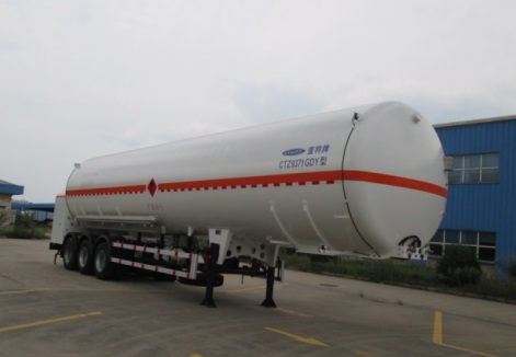 查特牌13.7米20.9吨3轴低温液体运输半挂车(CTZ9371GDY)