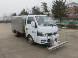 路面养护车