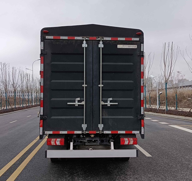 江淮牌HFC5041CCYP23K1C7S倉柵式運輸車公告圖片