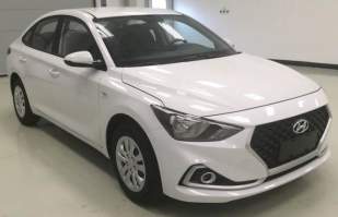 北京现代牌BH7160FVMS型两用燃料轿车