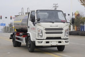 洒水车