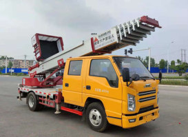 高空作业车