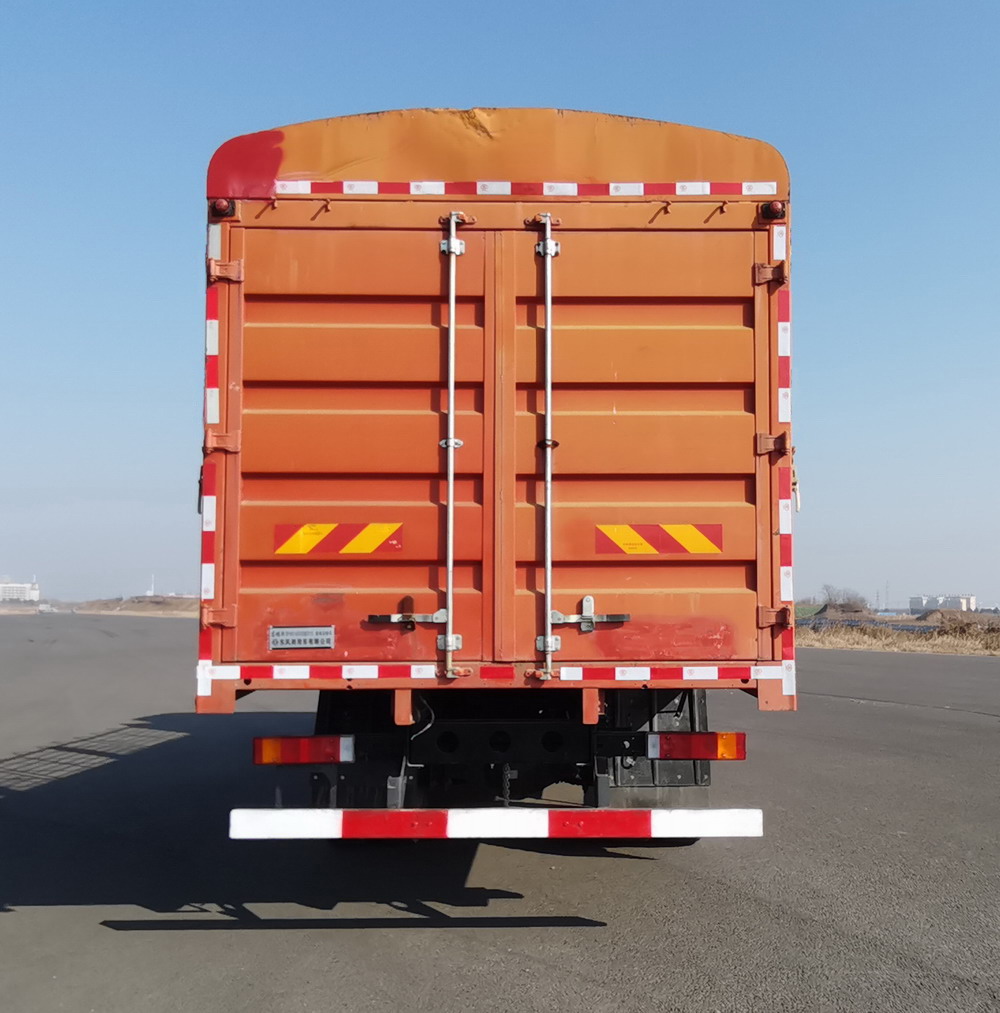 東風(fēng)牌DFH5160CCQEX15畜禽運(yùn)輸車公告圖片