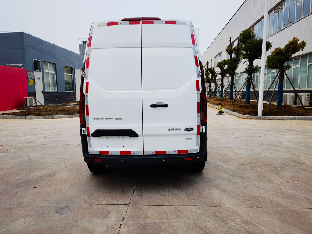 江鈴全順牌JX5033XXYPDM-L6廂式運輸車公告圖片