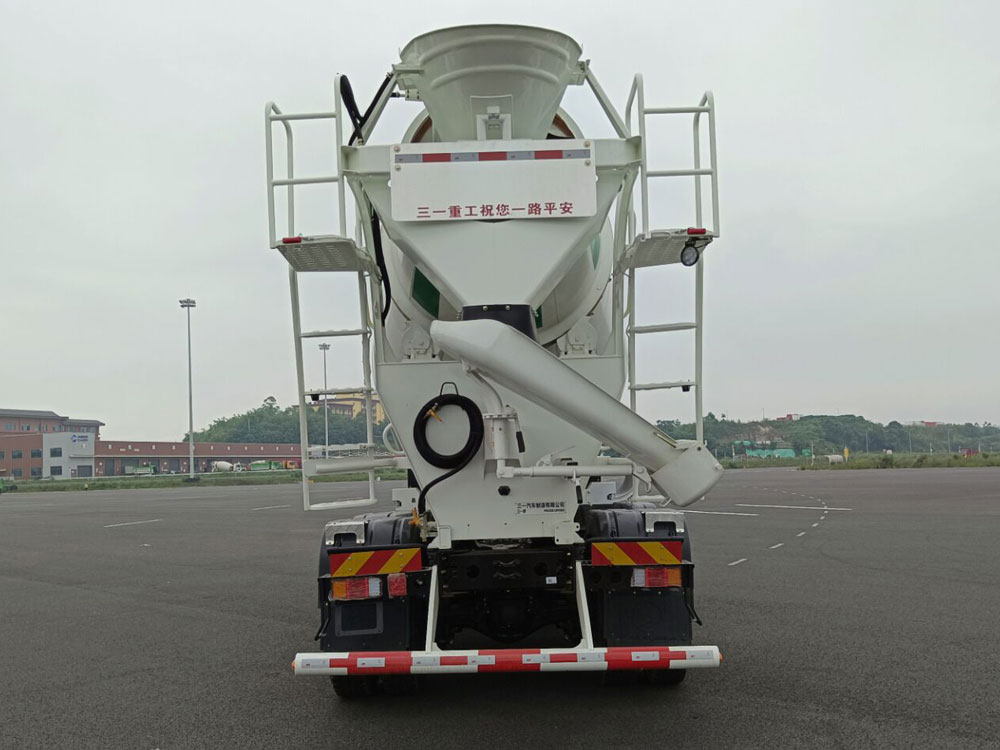 三一牌SYM5310GJB5BEV6換電式純電動(dòng)混凝土攪拌運(yùn)輸車公告圖片