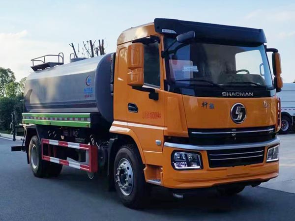 程力威牌CLW5181GPSCDP綠化噴灑車公告圖片