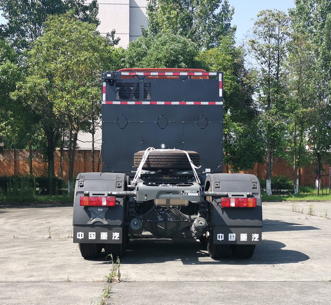 豪沃牌ZZ4252V3847Z11SEV换电式纯电动牵引汽车公告图片