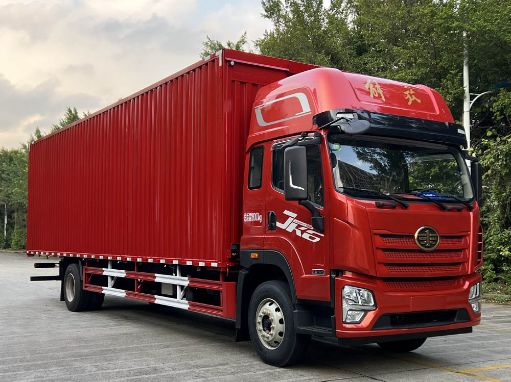 解放牌CA5180XYKP28K8L8E6A90翼開啟廂式車公告圖片