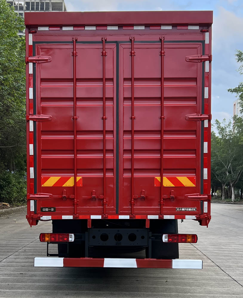 解放牌CA5180XYKP28K8L8E6A90翼開啟廂式車公告圖片