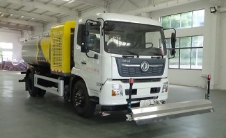 程力威牌CLW5180GQX6BT清洗车