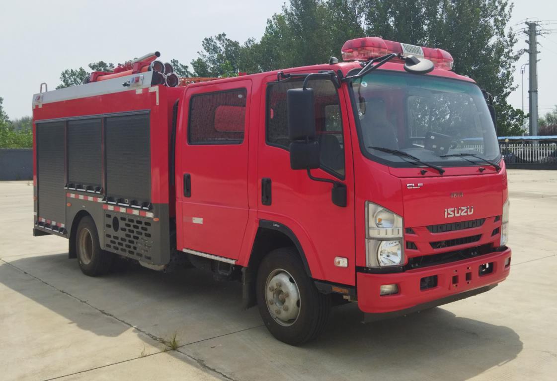 北创千乘牌BCL5106GXFPM35/L泡沫消防车