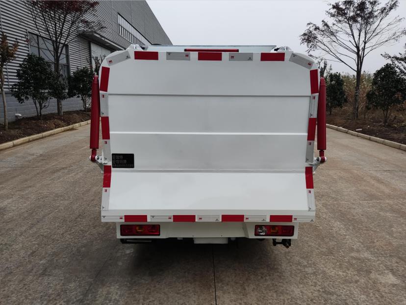 愛瑞特牌ART5020ZZZY26BEV純電動(dòng)自裝卸式垃圾車公告圖片